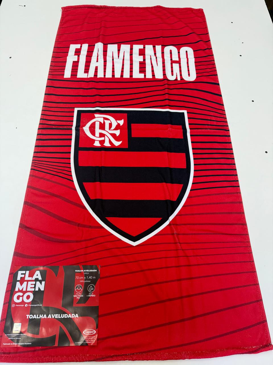 TOALHA AVELUDADA OFICIAL DO FLAMENGO VERMELHA