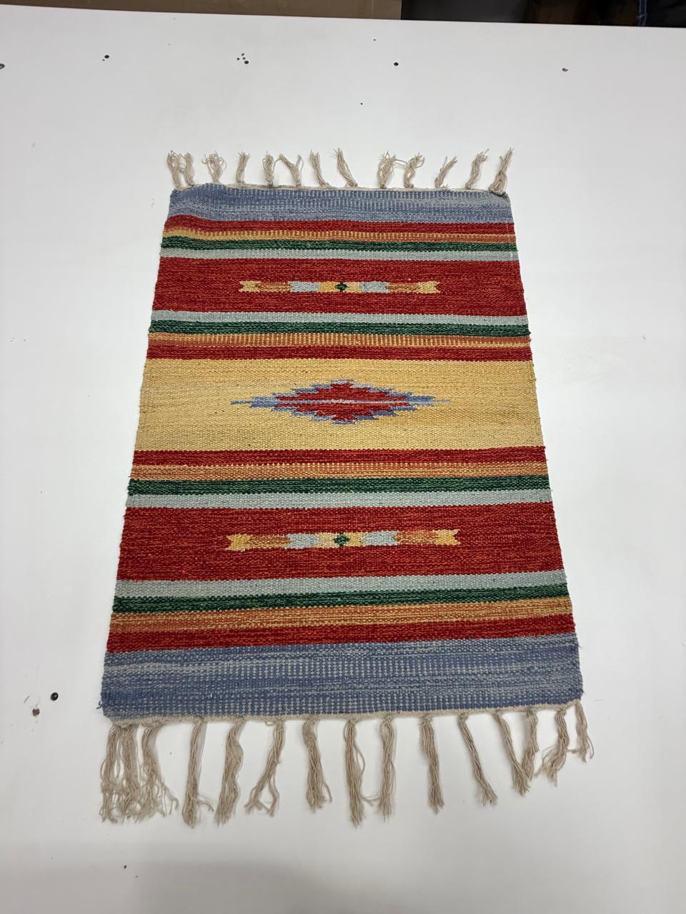 TAPETE KILIM 100% ALGODAO 0,50 X 0,70 DES. 004/UNICO