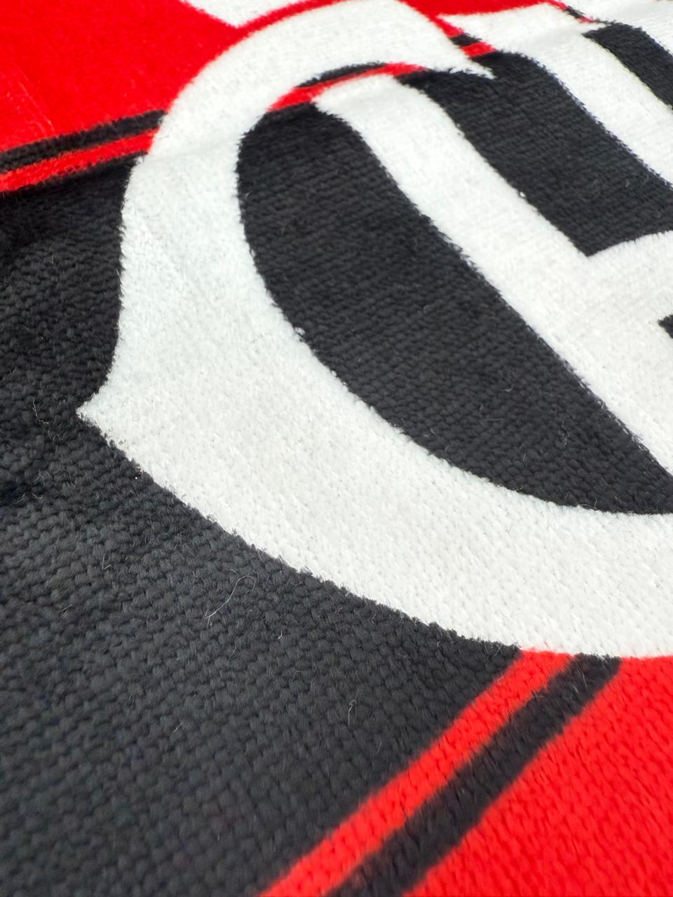 TOALHA ESTAMPADA OFICIAL FLAMENGO LISTRADA