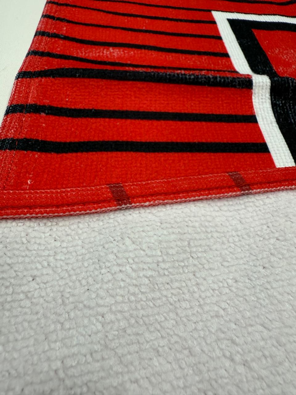 TOALHA AVELUDADA OFICIAL DO FLAMENGO VERMELHA