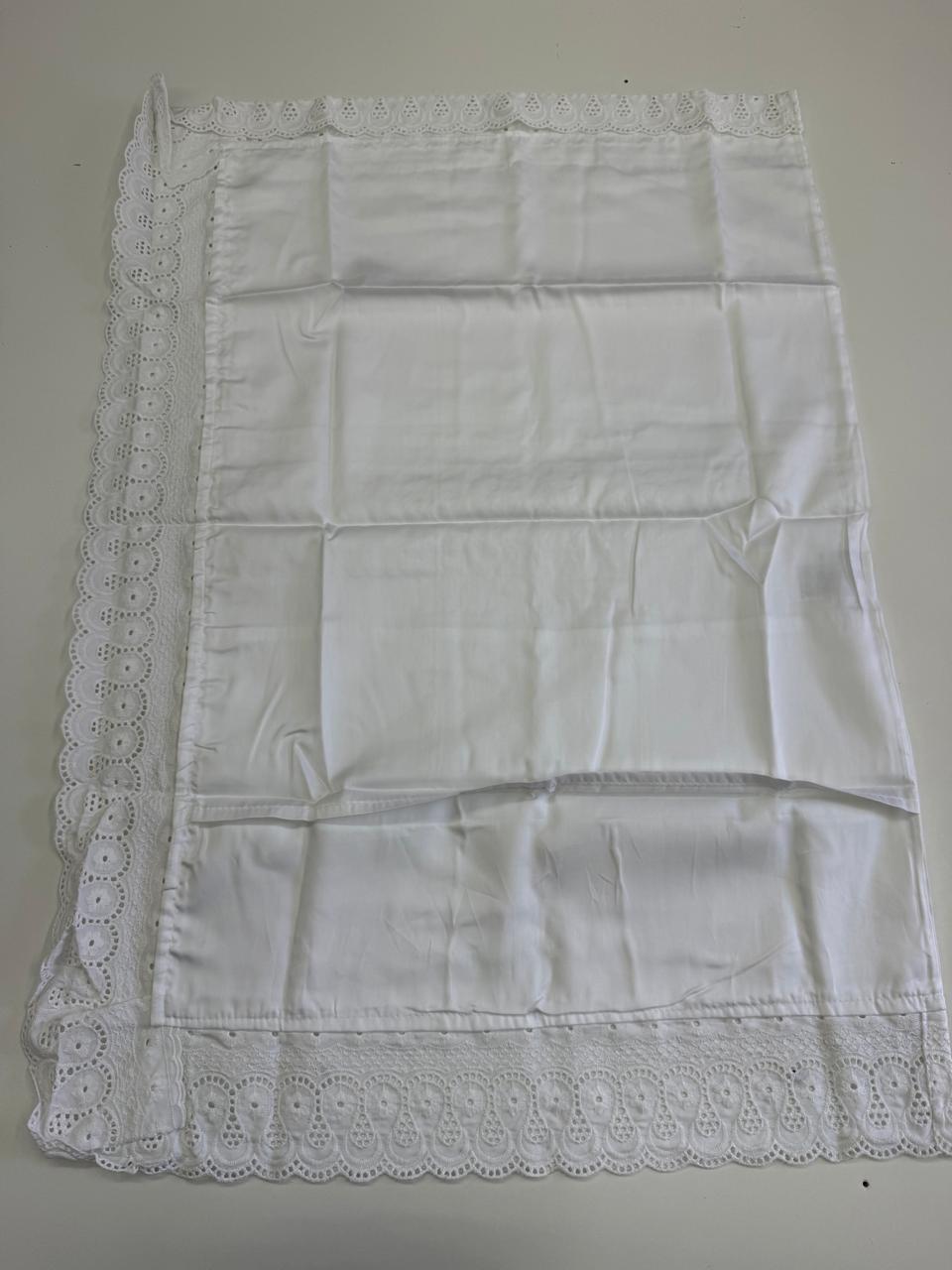 Fronha Percal 300 Fios Fio Penteado 50 cm x 70 cm Branca