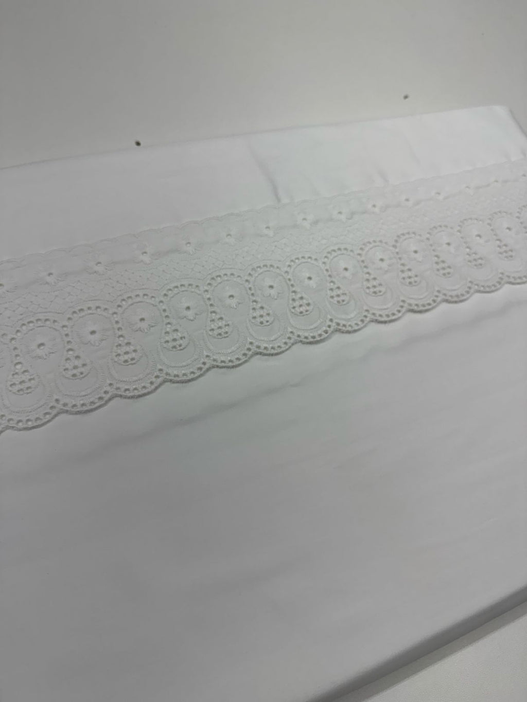Jogo de Cama Buettner Cristal Renascença Percal 300 Fios - 100% Algodão - Queen - Branco