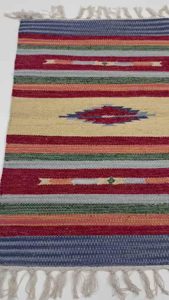 TAPETE KILIM 100% ALGODAO 0,50 X 0,70 DES. 004/UNICO