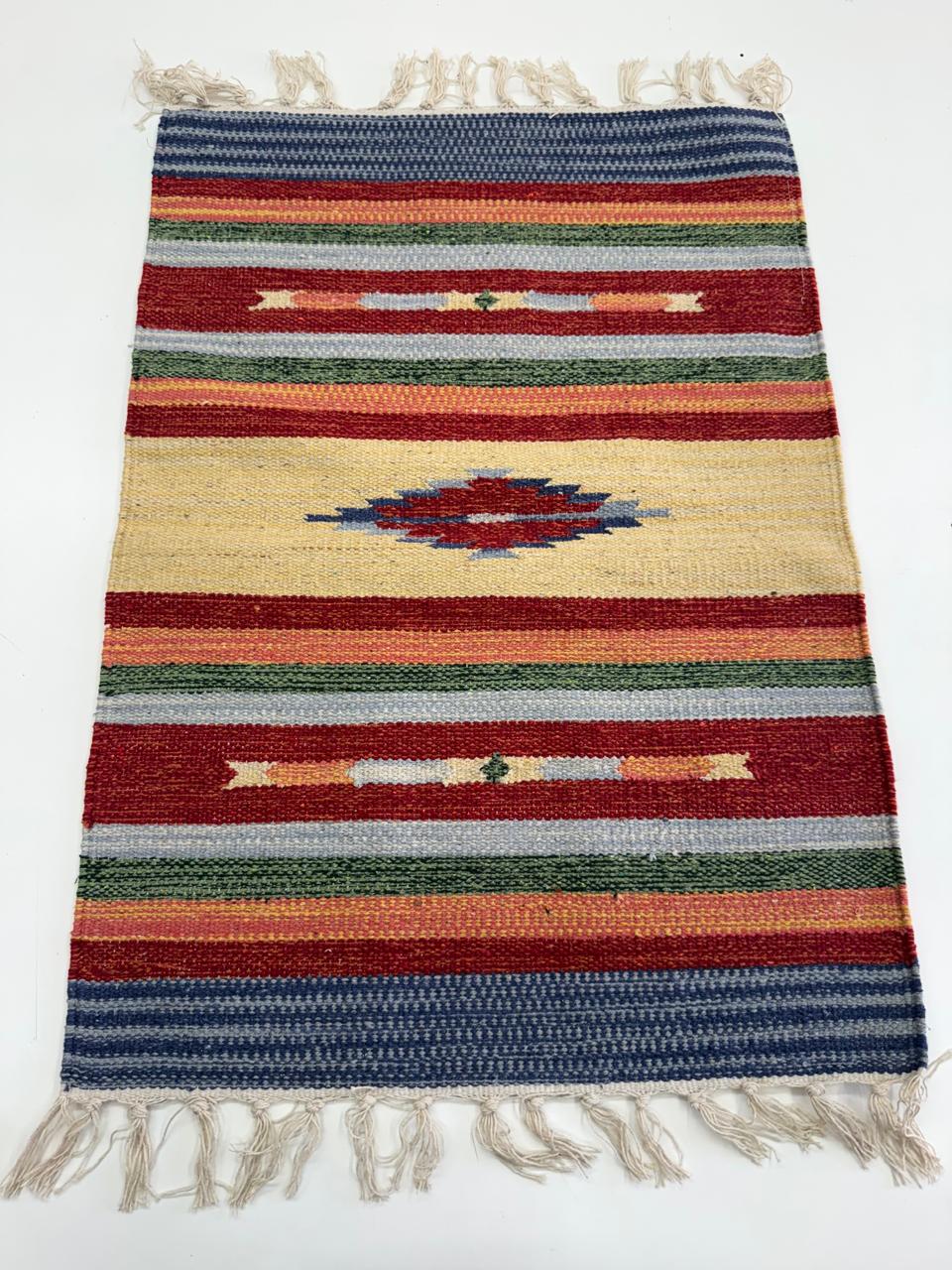 TAPETE KILIM 100% ALGODAO 0,50 X 0,70 DES. 004/UNICO